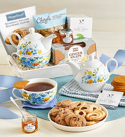 Teatime For One with Teapot Gift Basket
