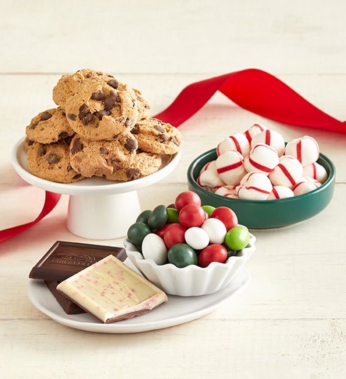 Holiday Gathering Fruit & Sweets Basket